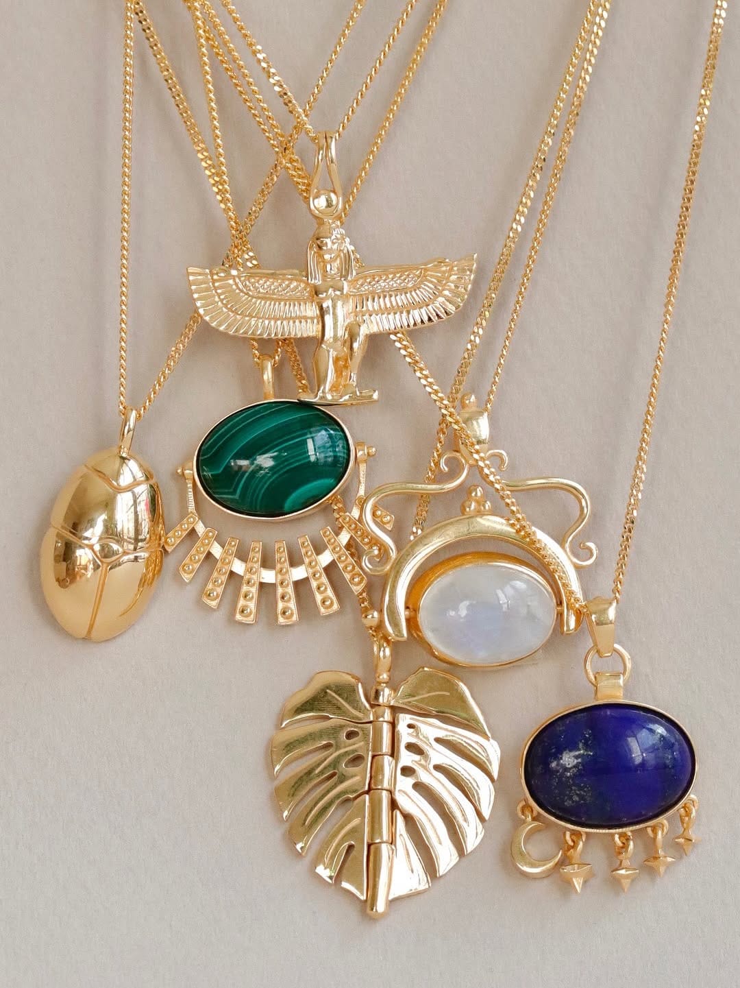 Post 3 by Mi Mujer Atelier on Instagram (image)