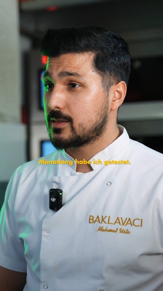 Post 10 by Baklavacı Mehmet Usta | Baklava & Kuchen on Instagram (video)