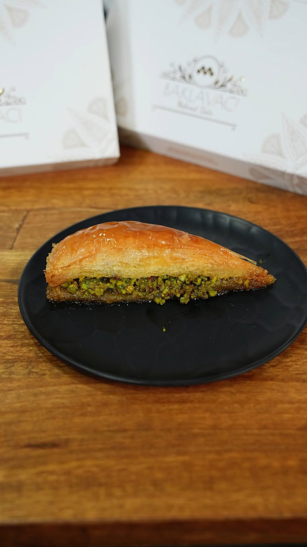 Post 9 by Baklavacı Mehmet Usta | Baklava & Kuchen on Instagram (video)