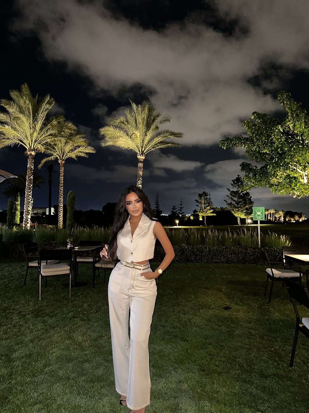 Post 6 by Amira ElGammal on Instagram (carousel)