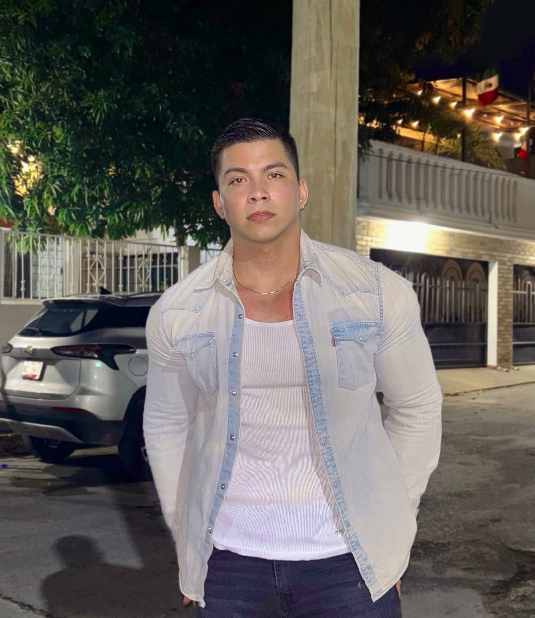Post 9 by Enrique Solano on Instagram (image)