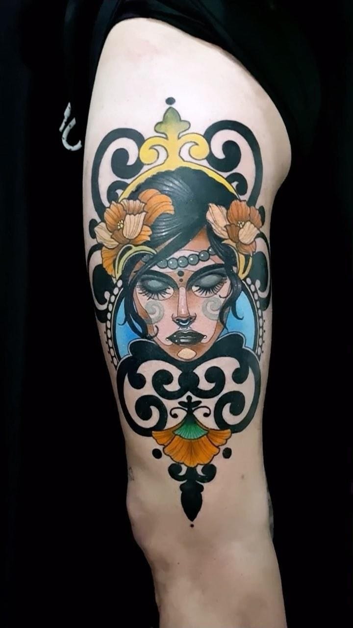 Post 10 by Arloo Tattoo on Instagram (video)