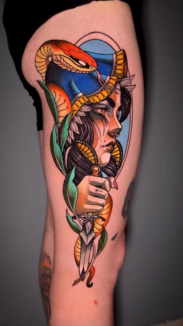 Post 7 by Arloo Tattoo on Instagram (video)