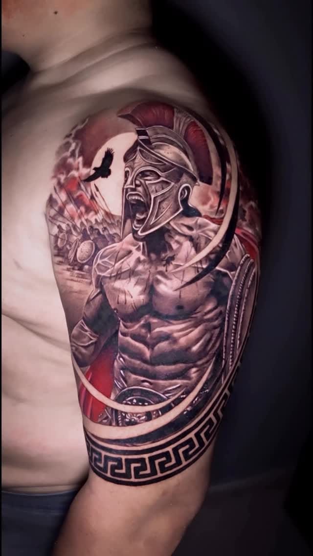 Post 6 by Arloo Tattoo on Instagram (video)