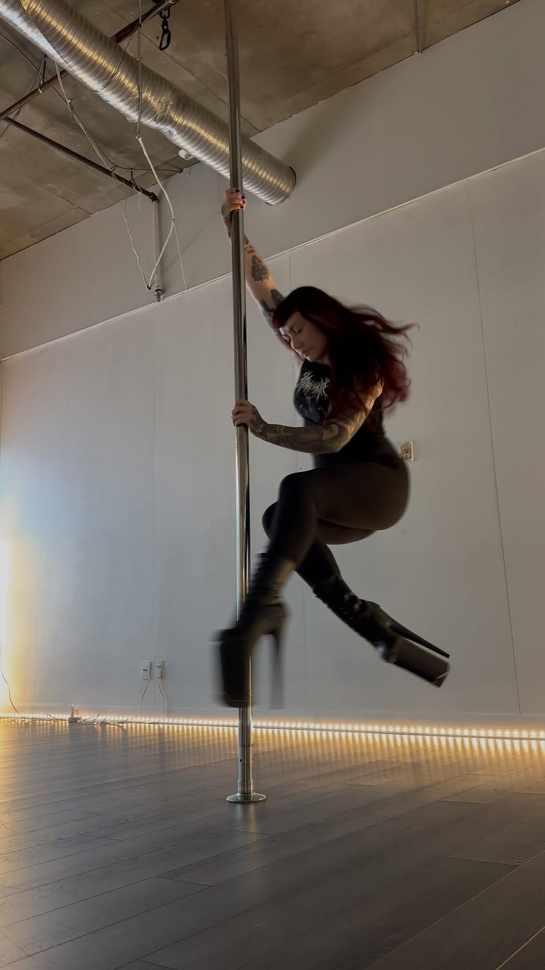 Post 10 by Sarah 🦇 on Instagram (video)