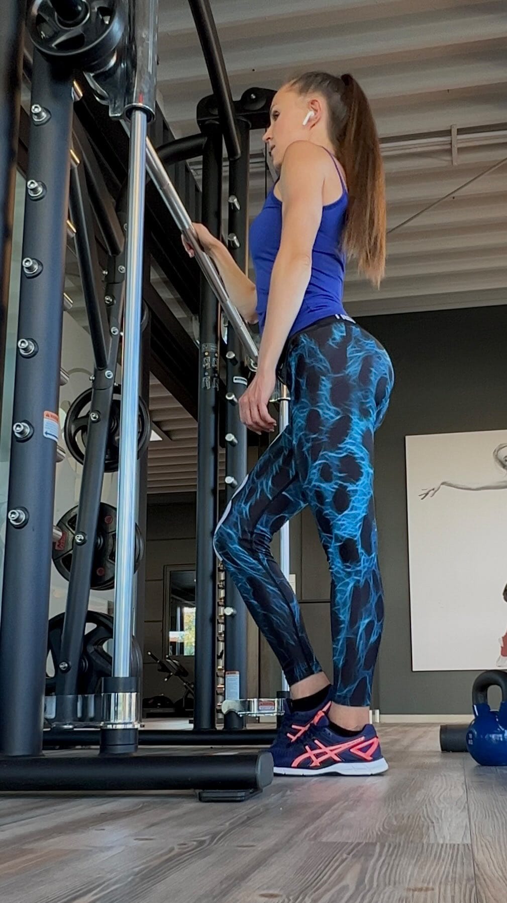 Post 10 by 𝐀𝐥𝐥𝐚 𝐌𝐚𝐫𝐭𝐲𝐚𝐧𝐨𝐯𝐚 on Instagram (video)