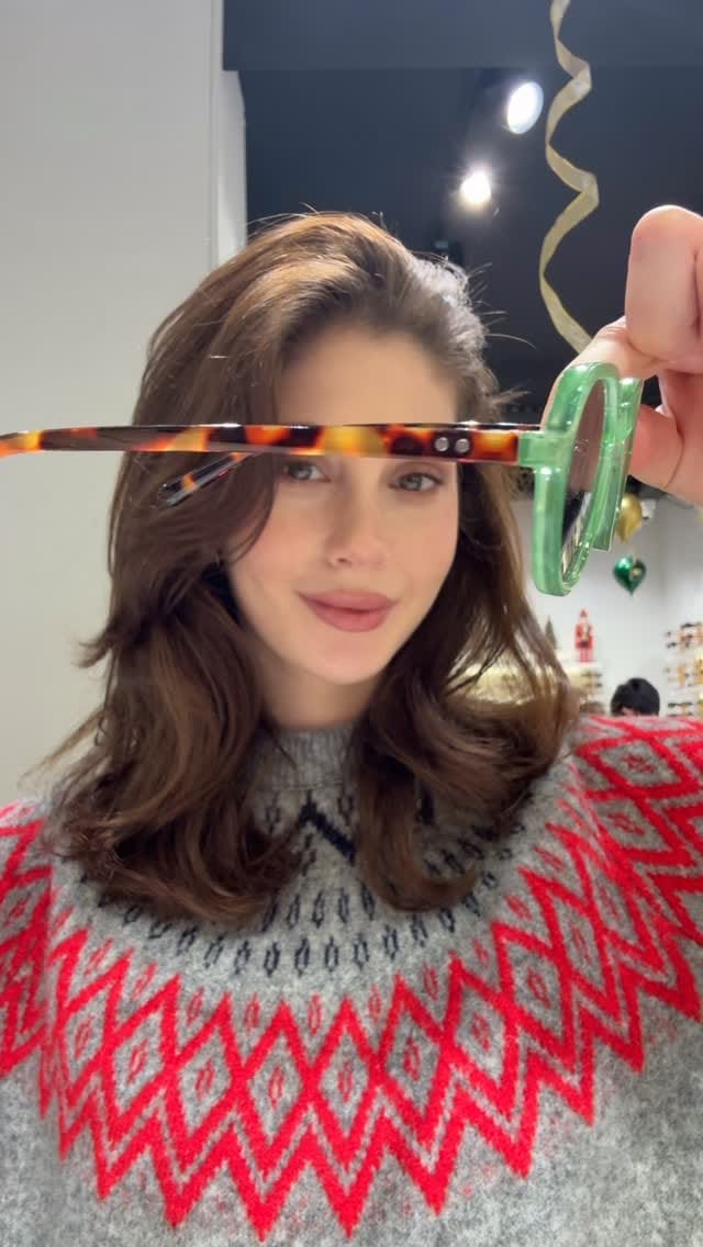 Post 5 by The All Brands on Instagram (video)