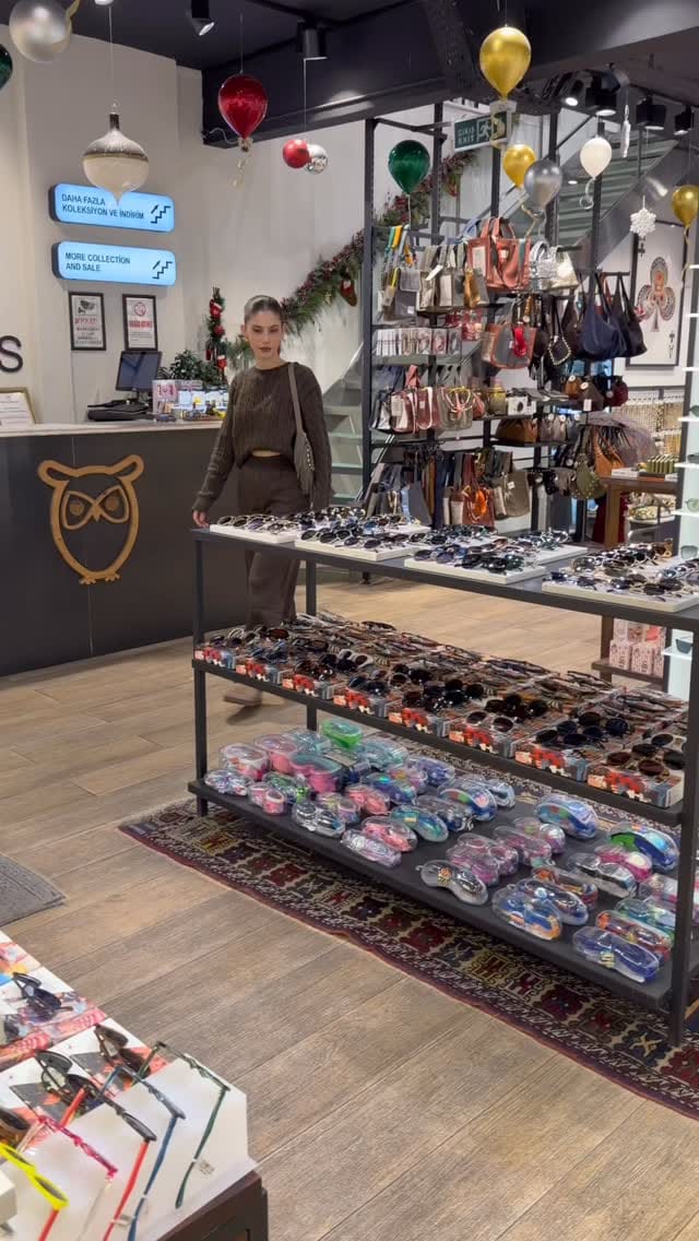 Post 6 by The All Brands on Instagram (video)