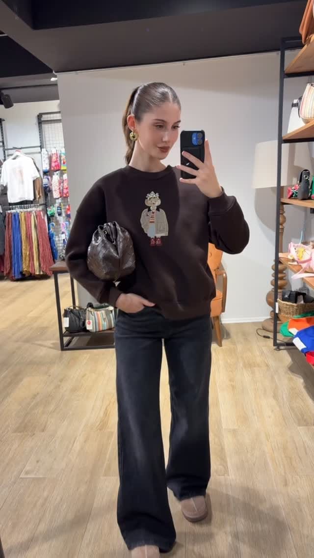 Post 7 by The All Brands on Instagram (video)