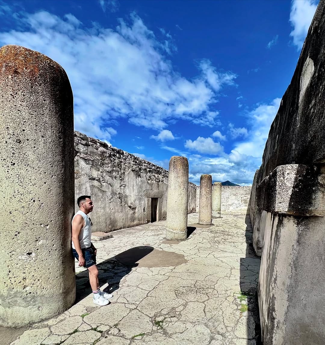Post 6 by Jorge Aguirre on Instagram (image)