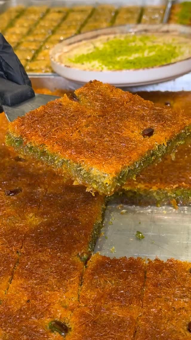 Post 9 by Etlioğulları® on Instagram (video)