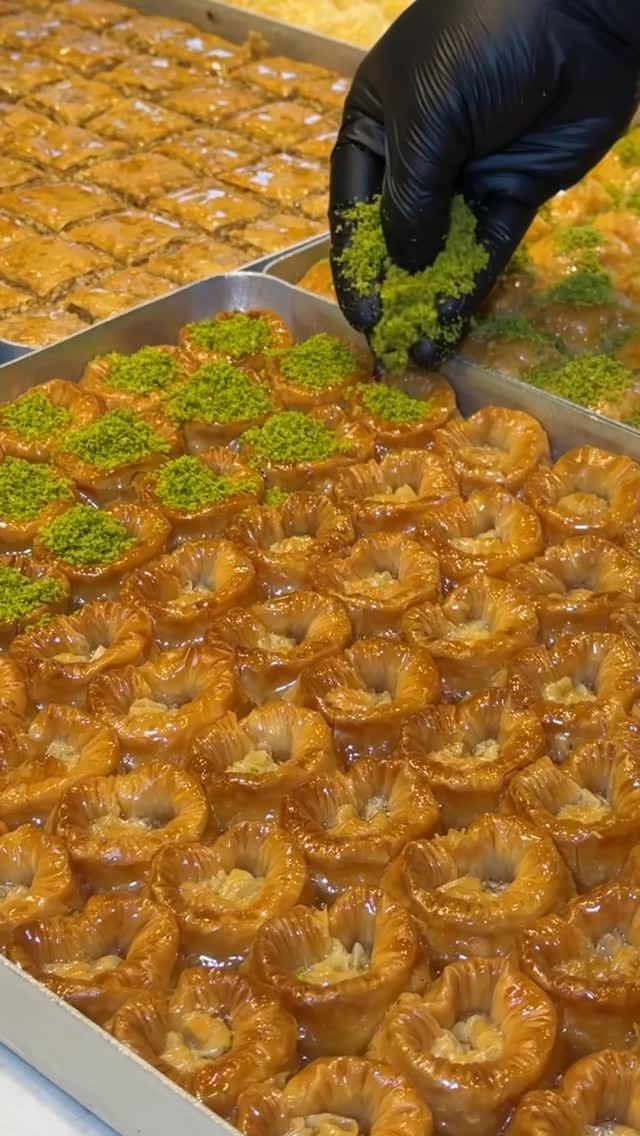 Post 7 by Etlioğulları® on Instagram (video)