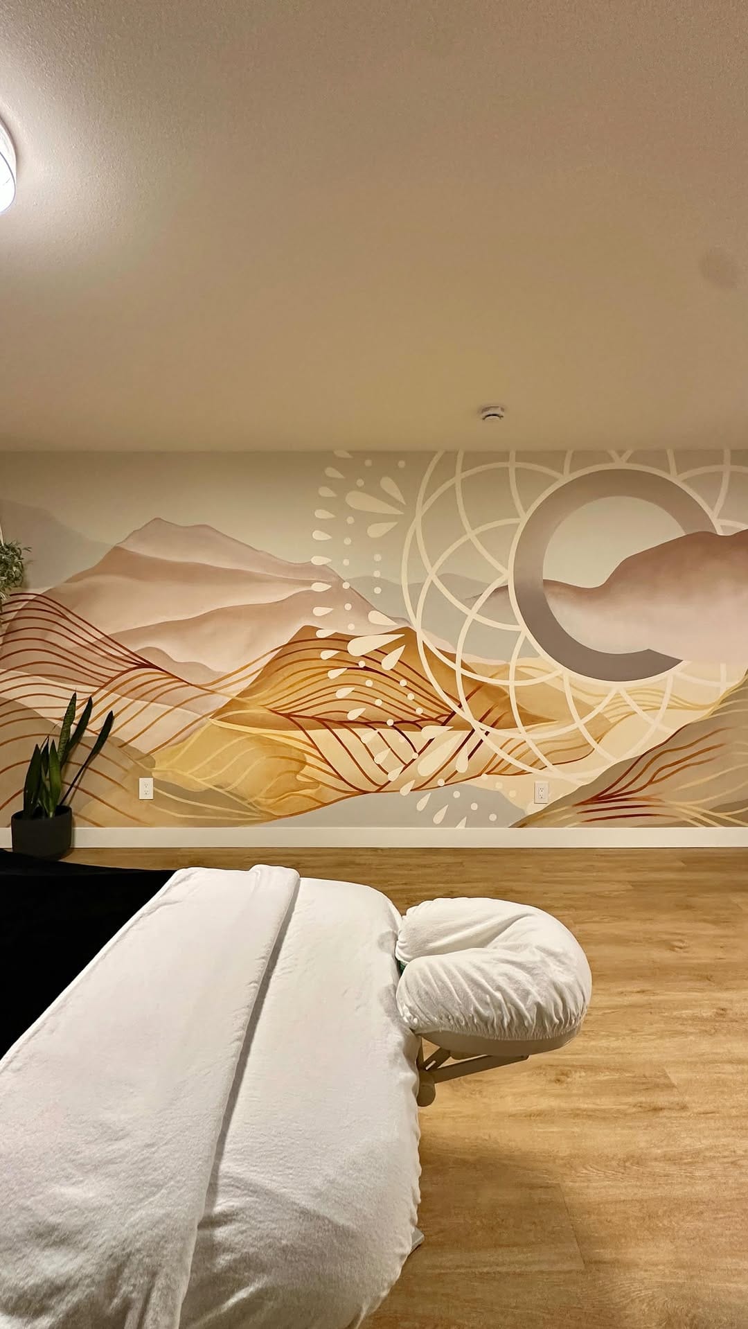 Post 7 by Kristin Urbanheart | Tattoos + Murals on Instagram (video)
