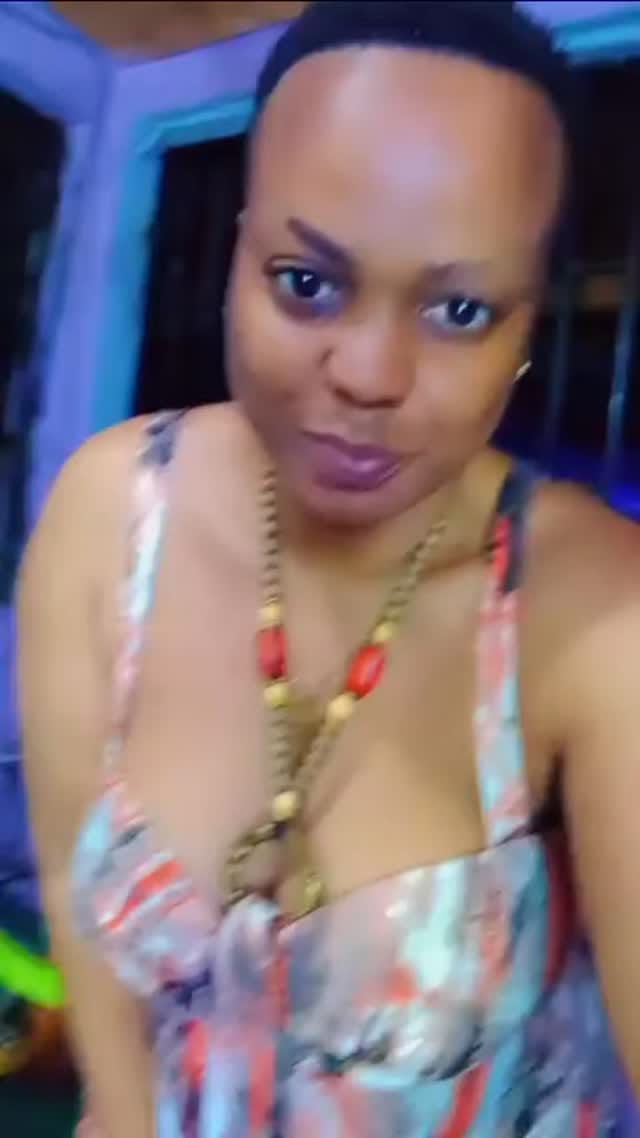 Post 5 by Rachael on Instagram (video)