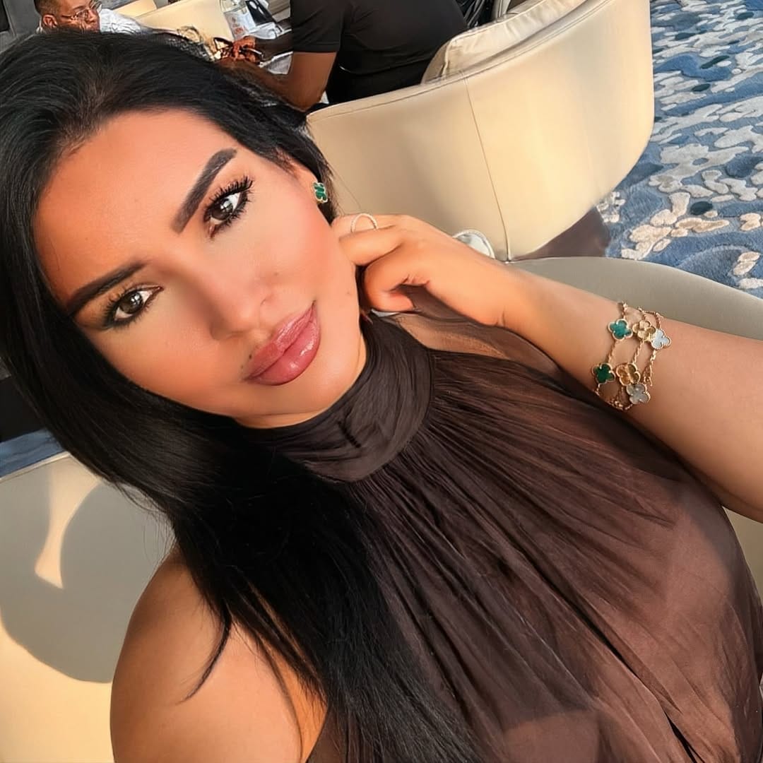 Post 6 by Asma ben el haj mohamed on Instagram (image)