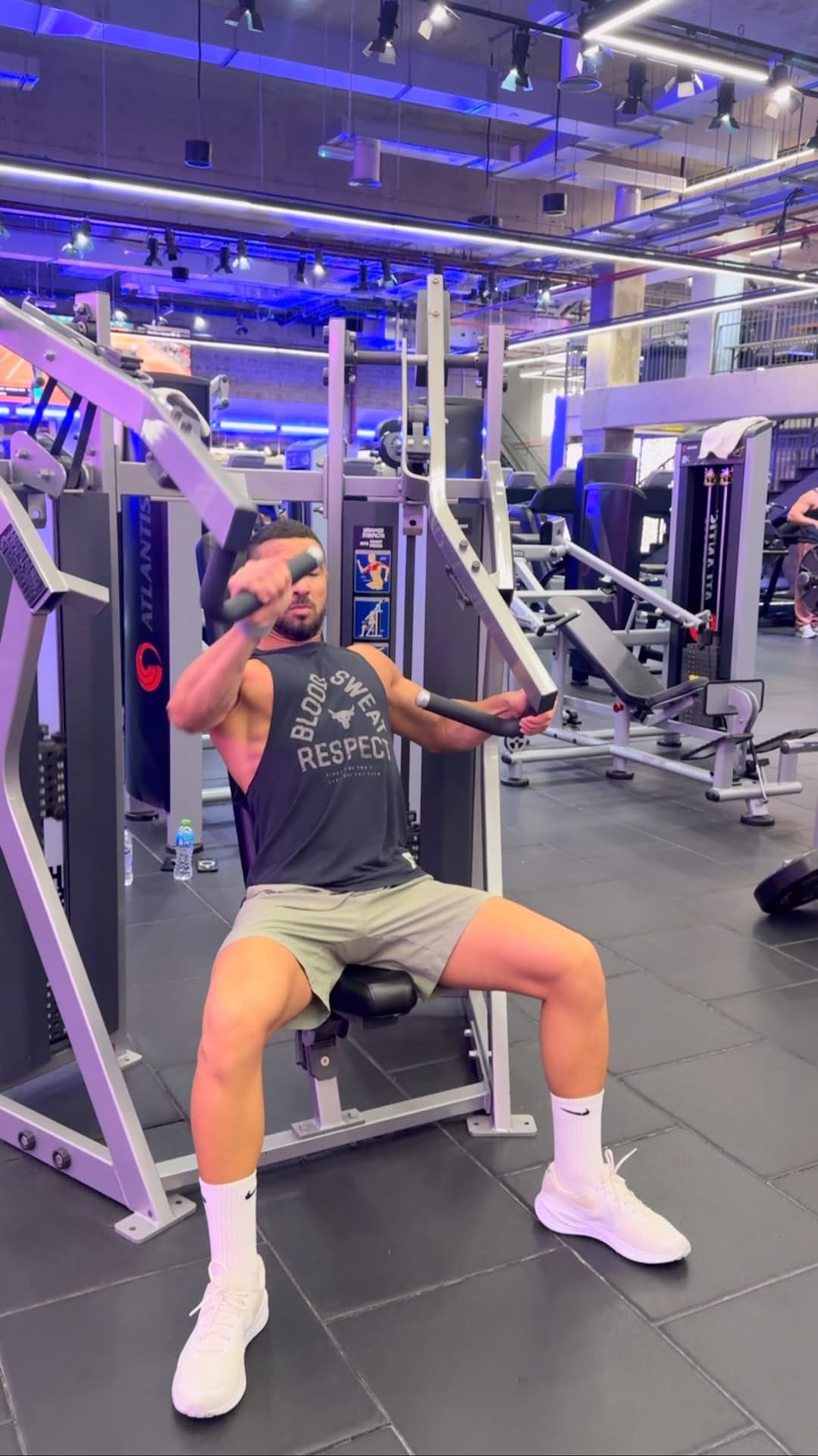 Post 2 by Sid Rabia on Instagram (video)