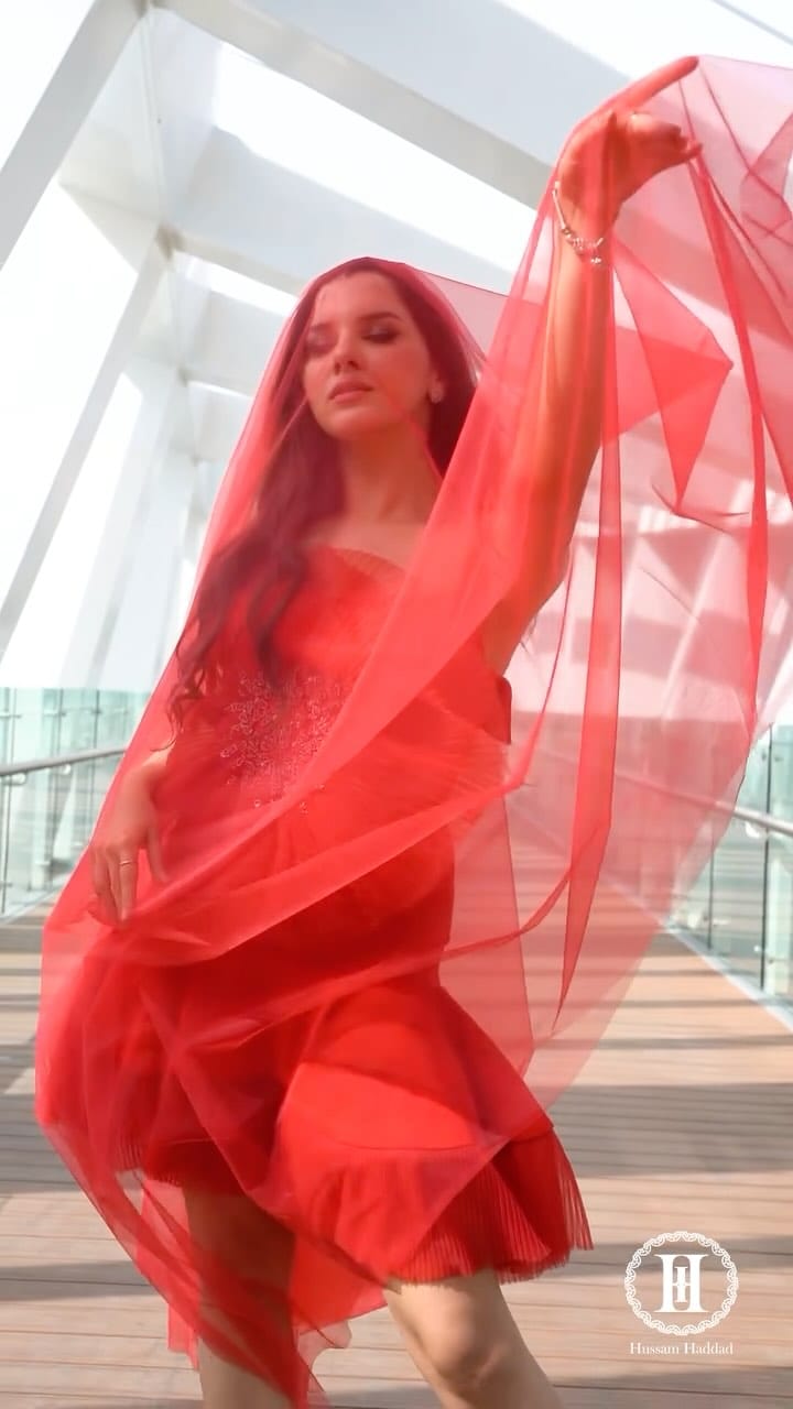 Post 4 by المصمم العراقي حسام حداد on Instagram (video)