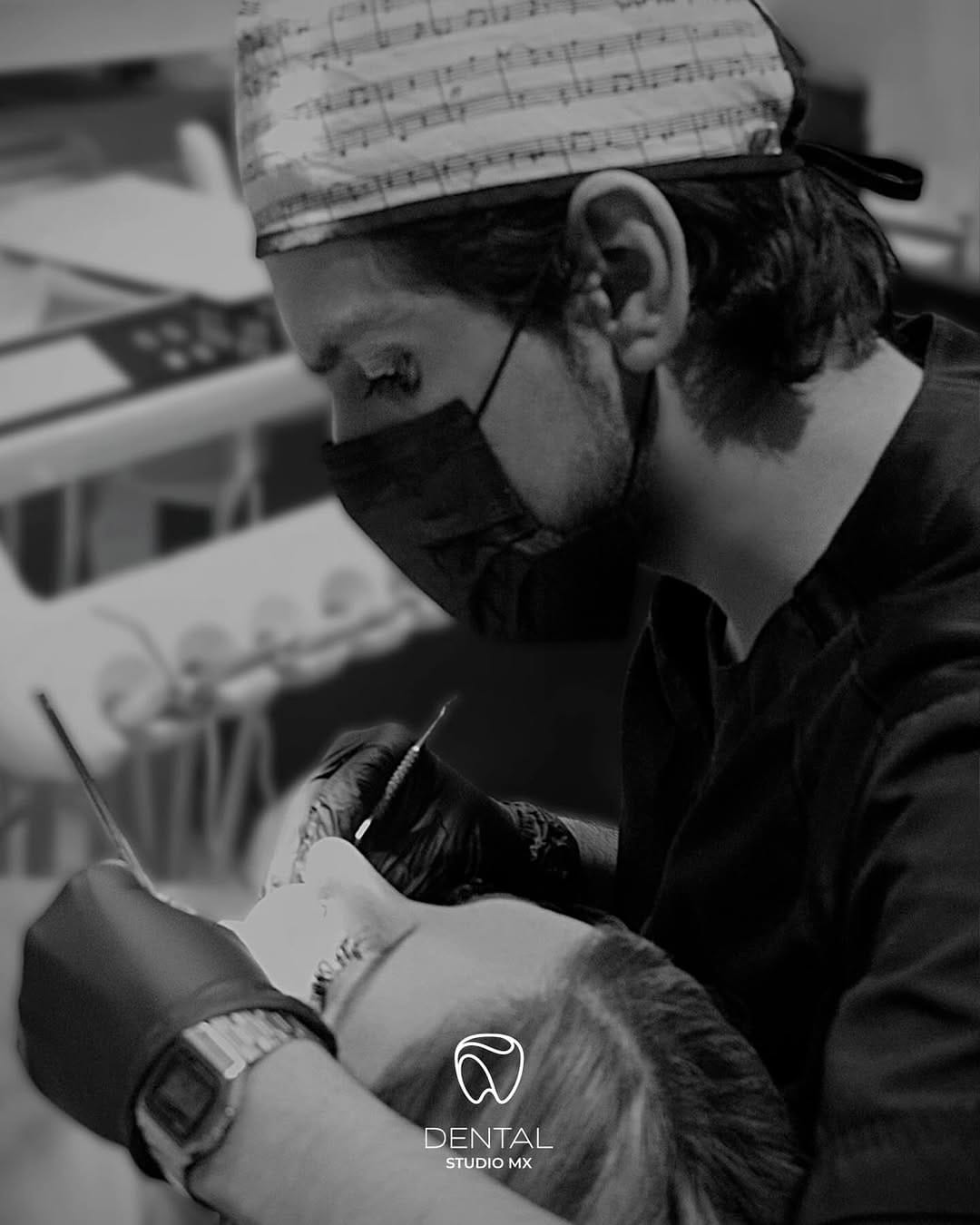 Post 5 by Dental Studio on Instagram (image)