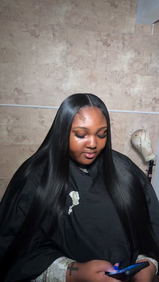 Post 6 by FOXY BLACK BUNDLES on Instagram (video)