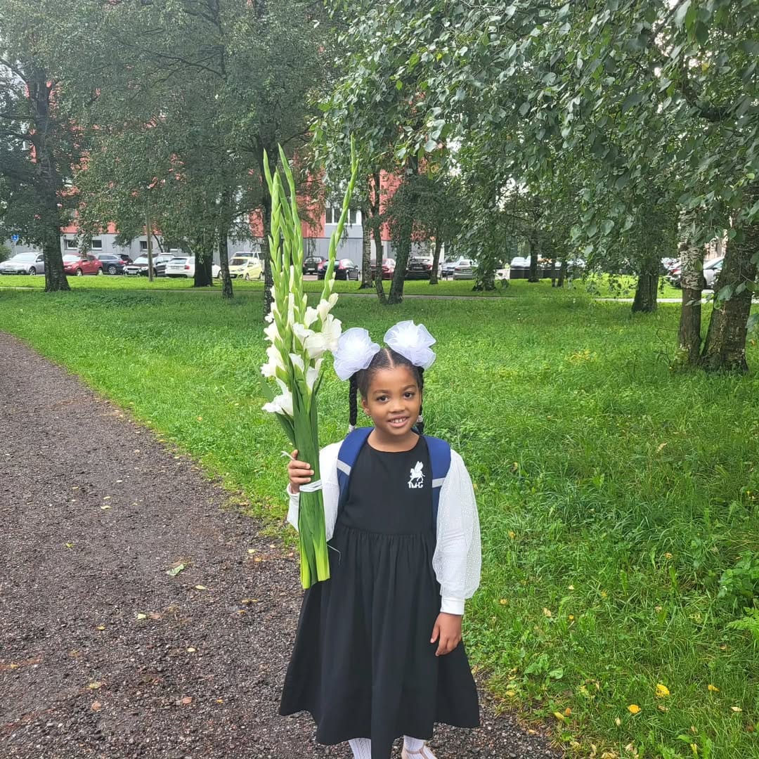 Post 5 by ameli achonu on Instagram (image)