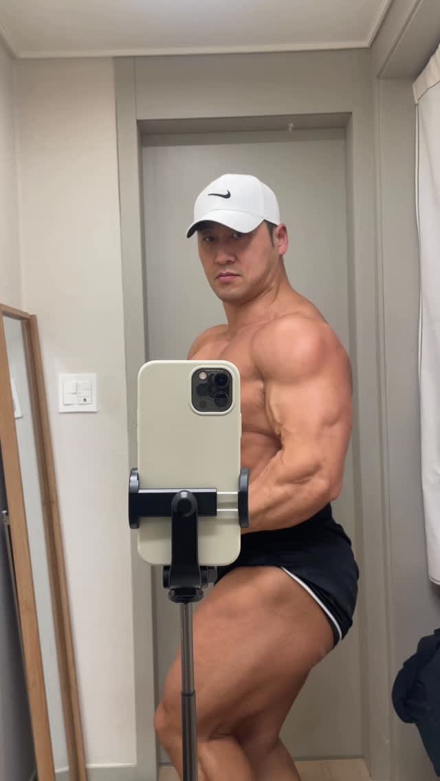 Post 6 by 설동근 on Instagram (video)