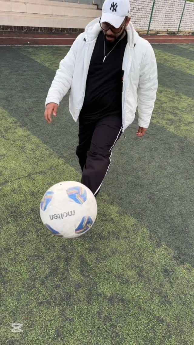 Post 3 by Coach Mohamed | Fitness & Nutrition Expert on Instagram (video)