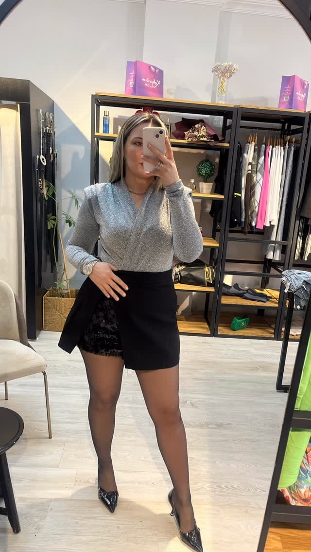 Post 3 by 𝐊𝐨𝐤𝐨𝐬𝐡𝐜𝐚 𝐁𝐮𝐭𝐢𝐤 🛍️ on Instagram (video)