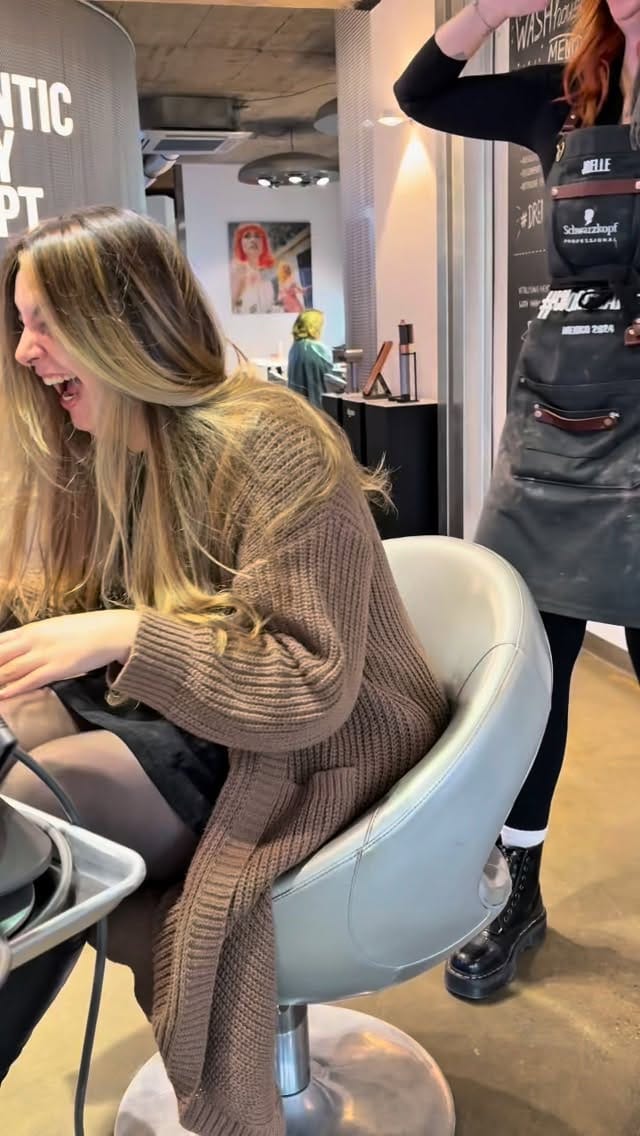 Post 2 by Joëlle-Marie Bürkle on Instagram (video)