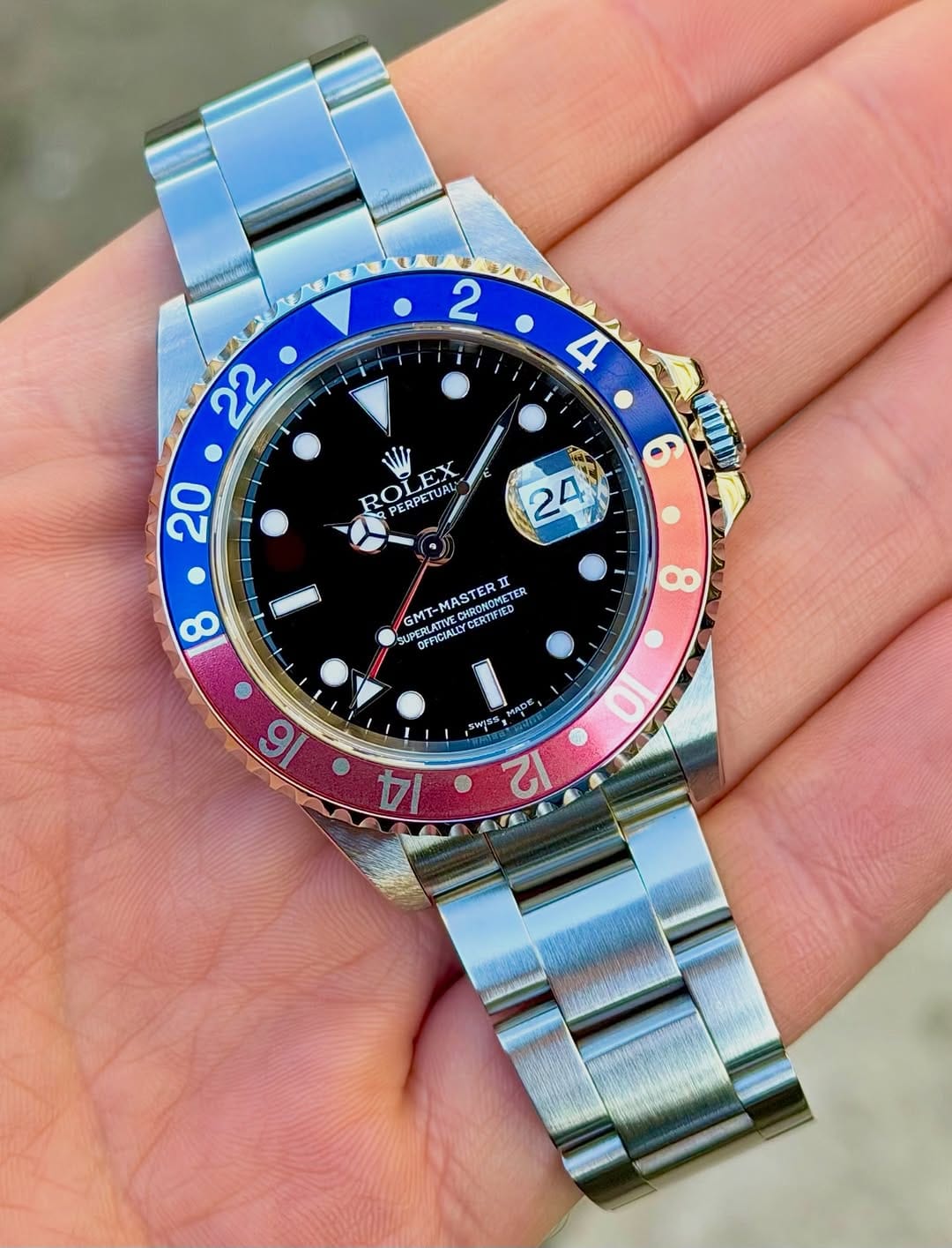 Post 3 by Olivine Prestige on Instagram (image)