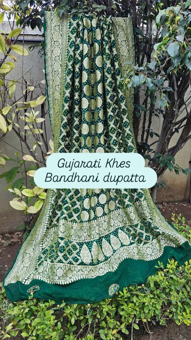 Post 9 by Dupatta Essentials on Instagram (video)