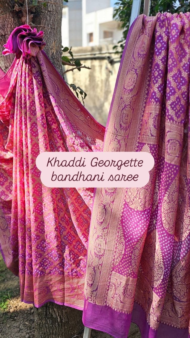 Post 10 by Dupatta Essentials on Instagram (video)