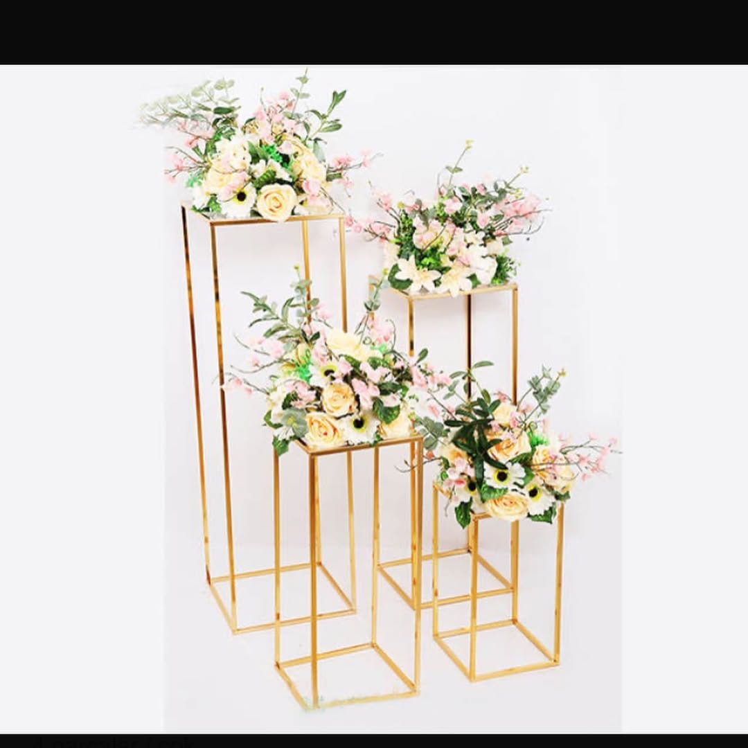 Post 2 by Online Avm on Instagram (carousel)