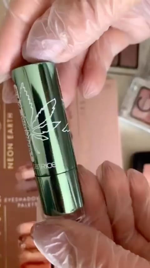 Post 2 by Vsya Kosmetika Оптом on Instagram (video)