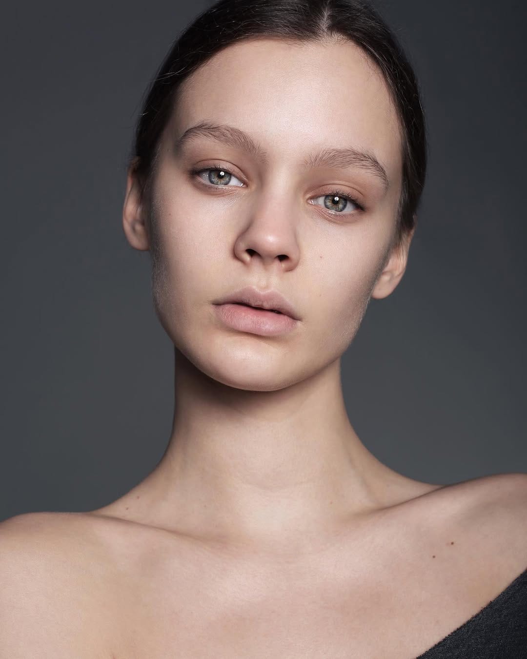 Post 10 by 𝐀𝐥𝐞𝐤𝐬𝐚𝐧𝐝𝐫𝐚 𝐊𝐚𝐬𝐩𝐫𝐳𝐚𝐤 on Instagram (carousel)