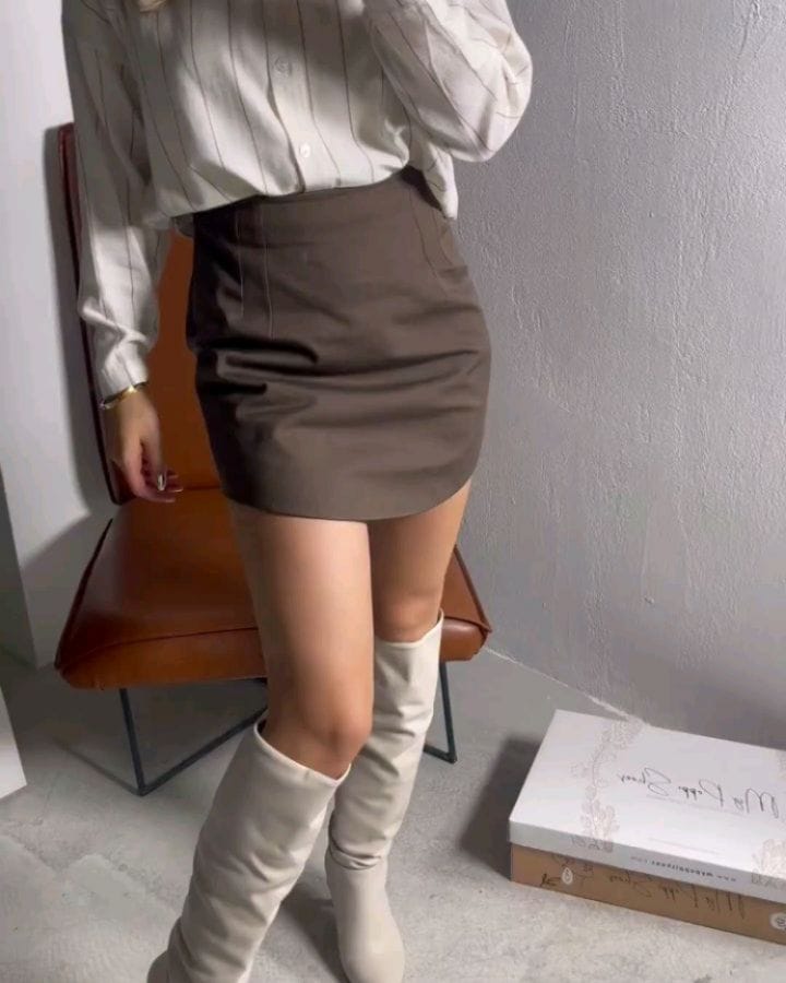 Post 8 by 𝒪𝓃𝓁𝒾𝓃𝑒 𝒮𝒽𝑜𝓅𝓅𝒾𝓃𝑔🇦🇿 on Instagram (carousel)