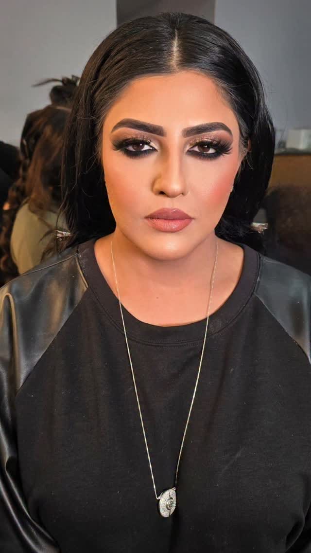 Post 5 by Makeup Artist | Greater Toronto Area on Instagram (video)