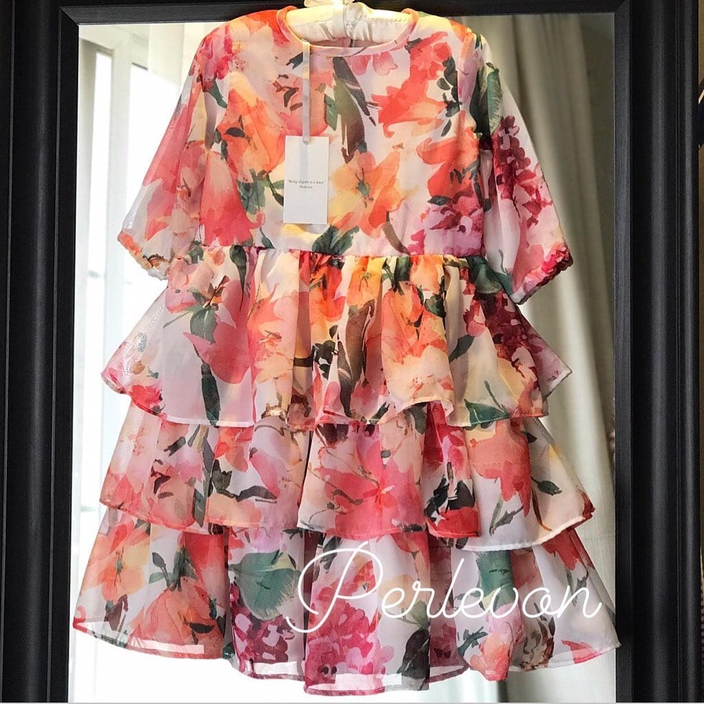 Post 9 by Perle Von on Instagram (image)