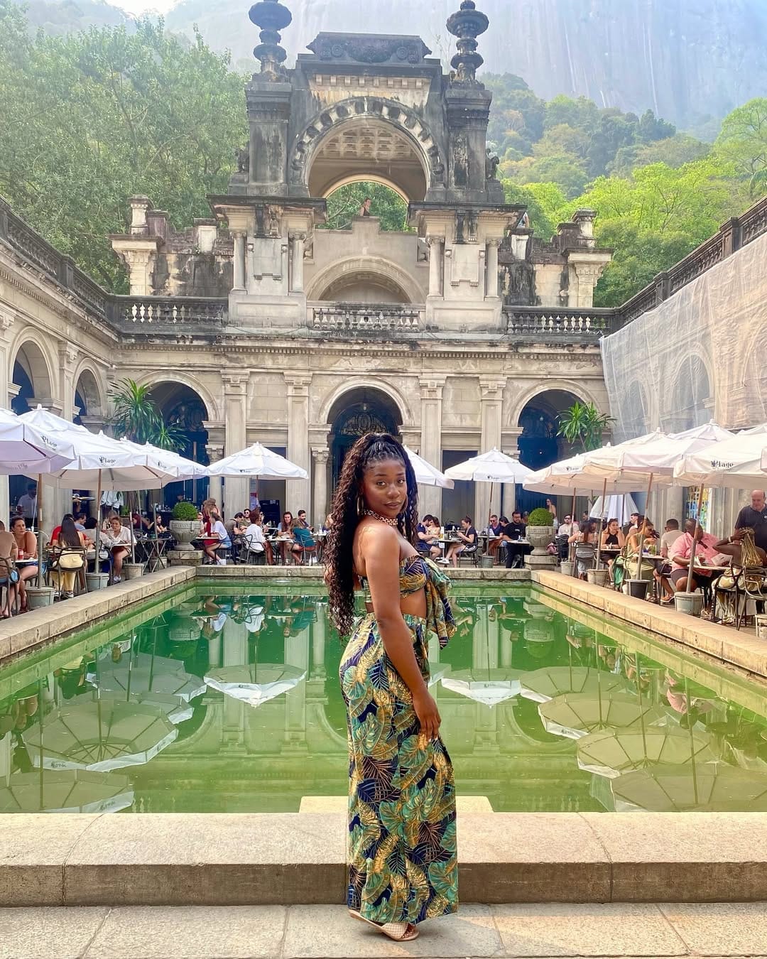 Post 1 by Nadia 💋 on Instagram (carousel)