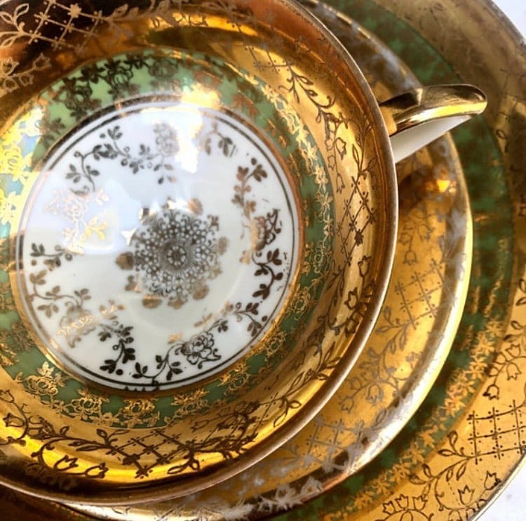 Post 5 by The Beloved Teacup on Instagram (image)
