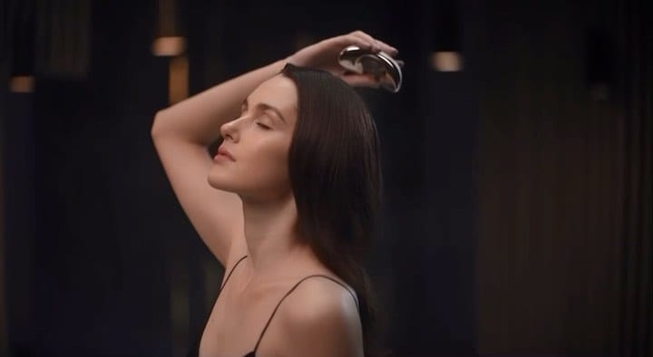 Post 10 by Dasha Chu on Instagram (video)