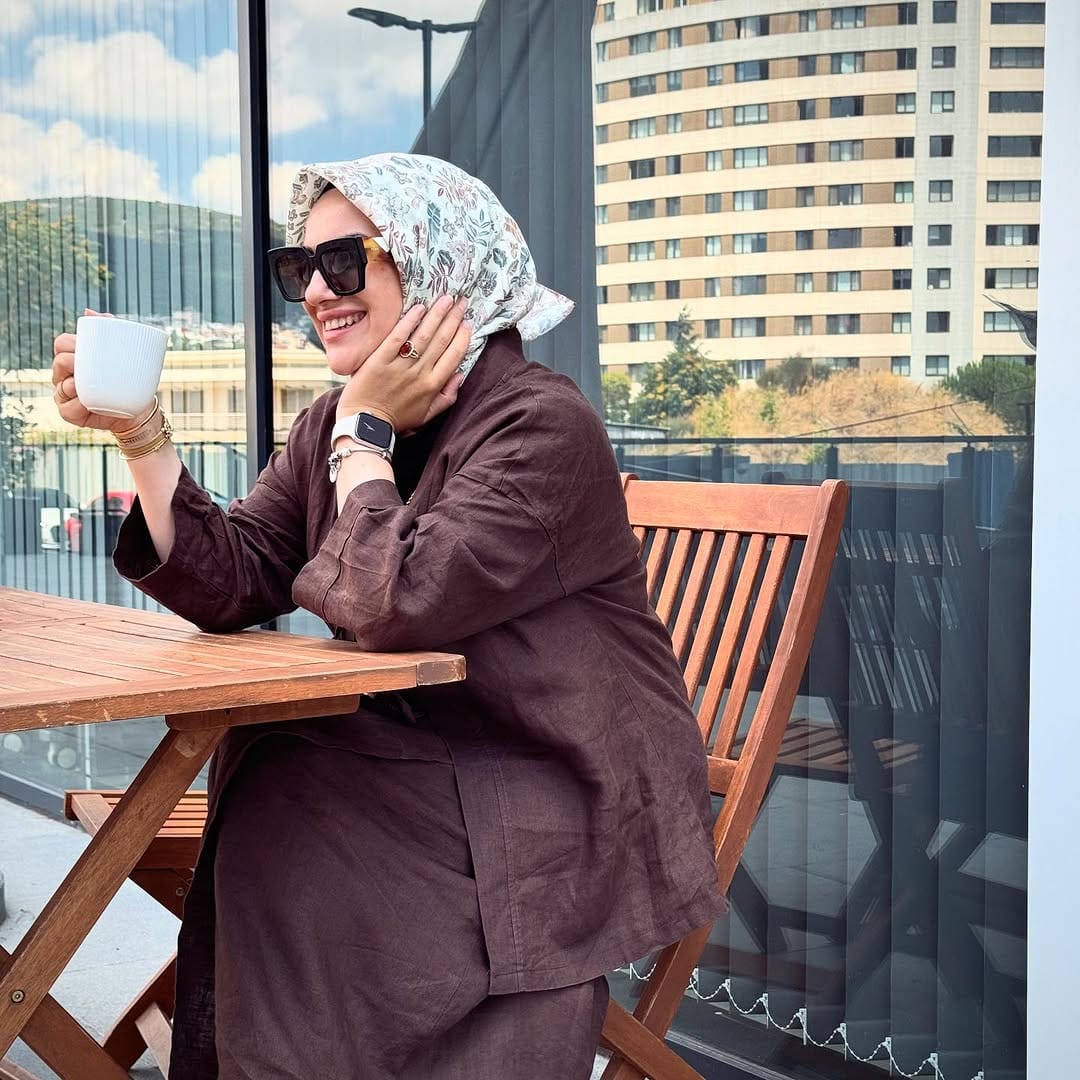 Post 10 by Yasemin Kartal on Instagram (image)