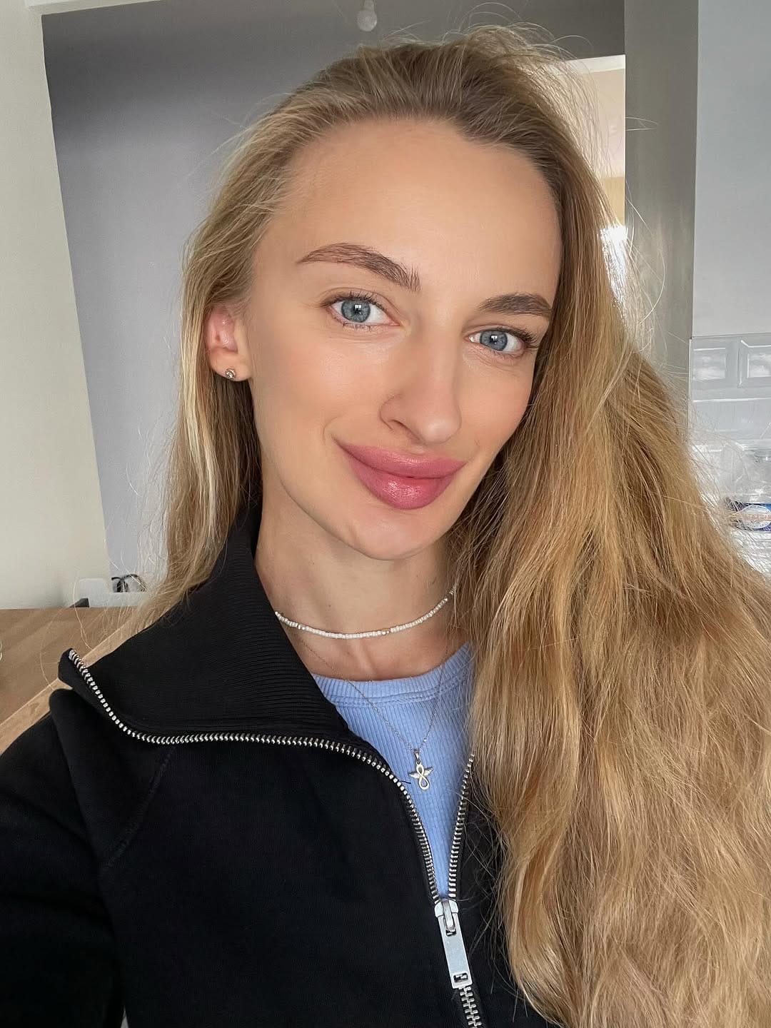 Post 1 by Alina Kovtun on Instagram (image)