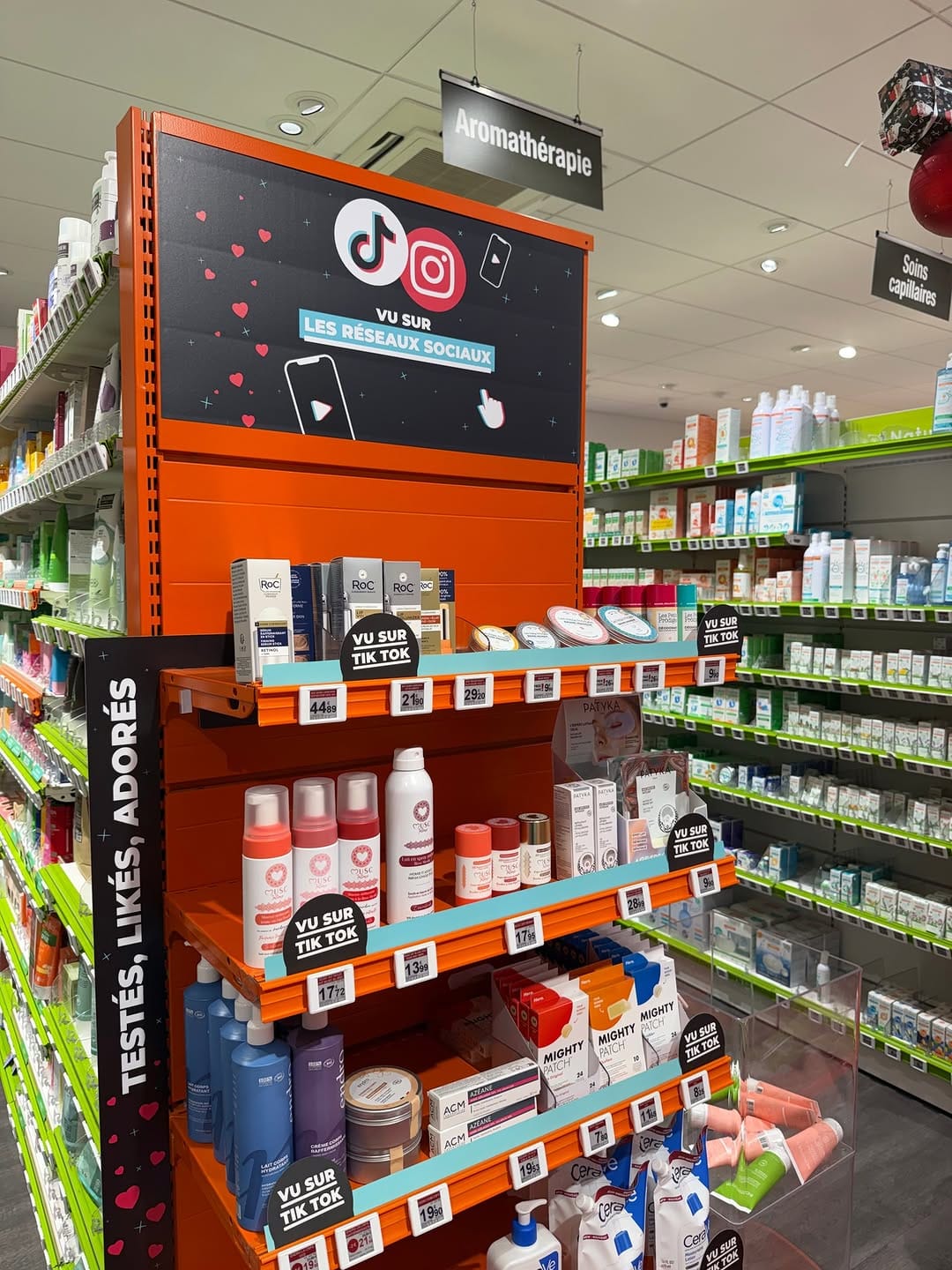 Post 8 by Pharmacie Lafayette on Instagram (carousel)