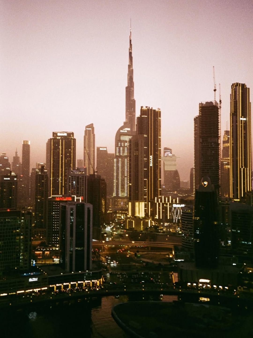 Post 1 by 𝓥𝓮𝓻𝓸𝓷𝓲𝓬𝓪 𝓲𝓷 𝓓𝓾𝓫𝓪𝓲 on Instagram (carousel)
