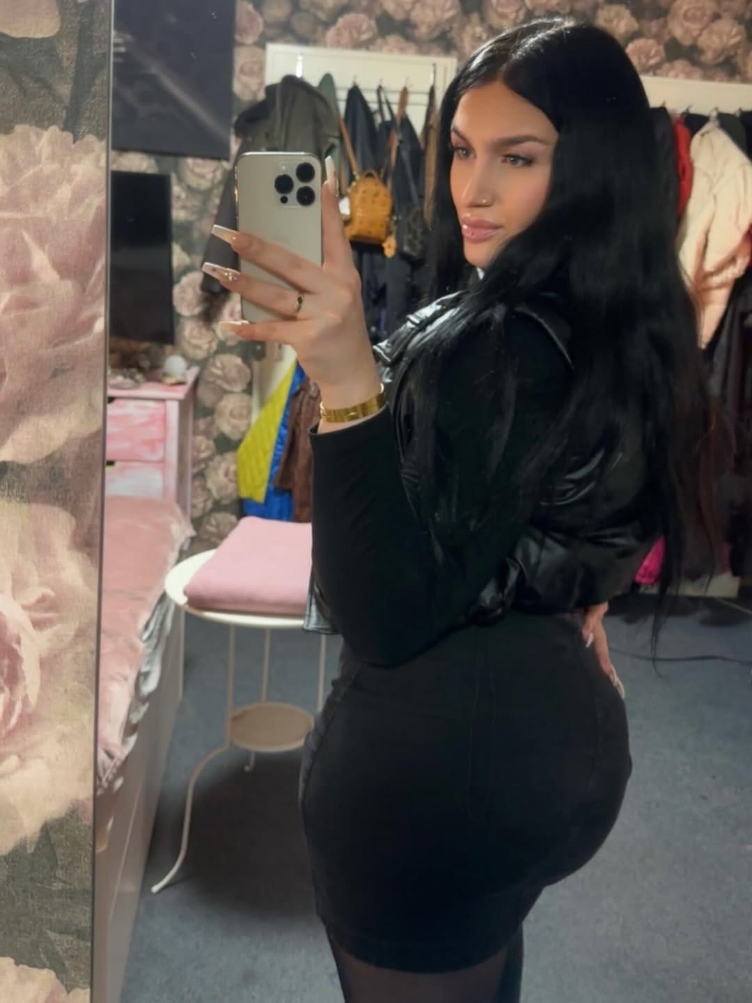 Post 6 by 𝓐𝓵𝓮𝔂𝓷𝓪 - Ş𝓱𝓲𝓻𝓲𝓷 👸🏻🇹🇷🐝 on Instagram (image)