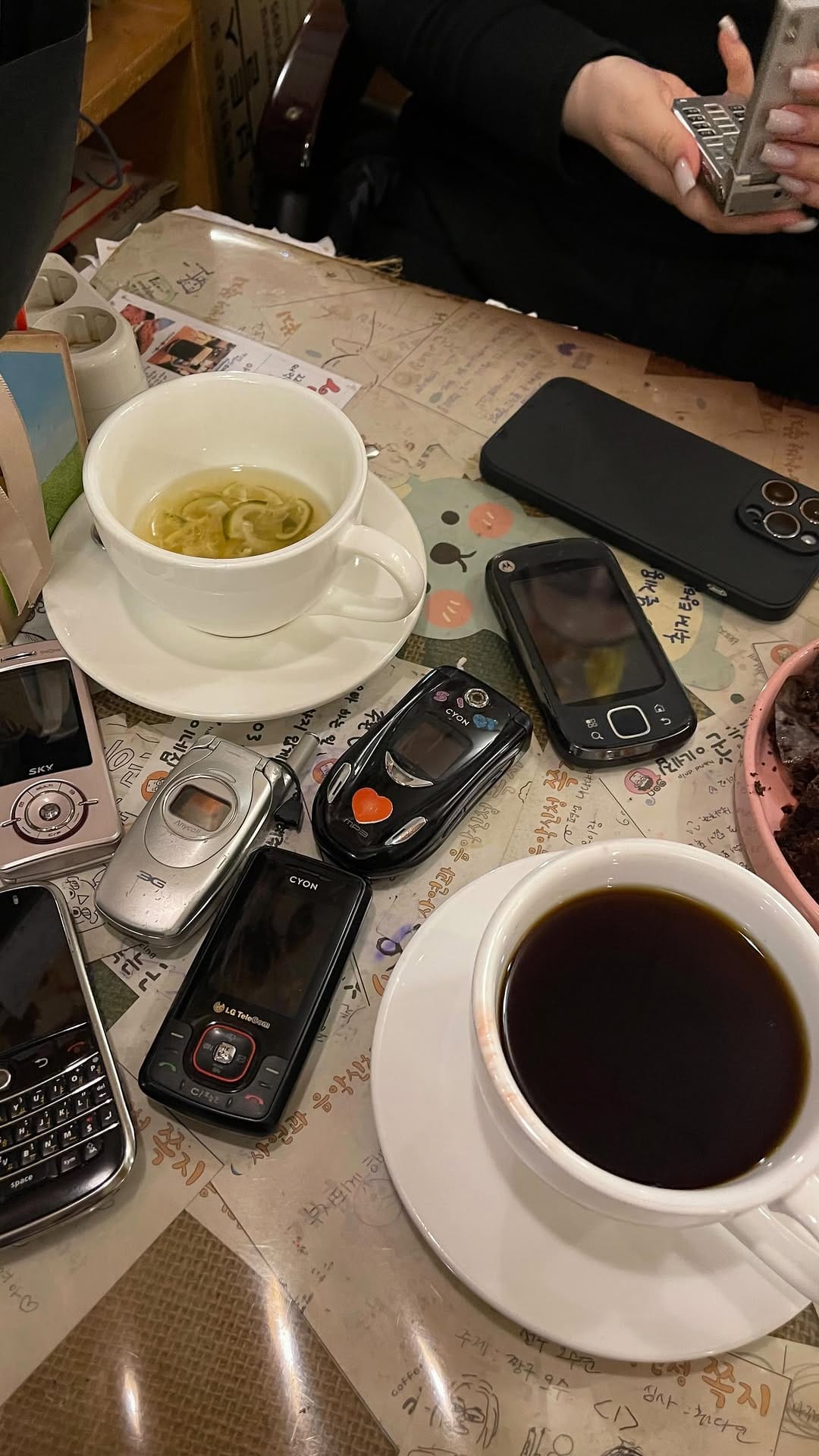 Post 10 by Dilnoza Karabaeva on Instagram (video)