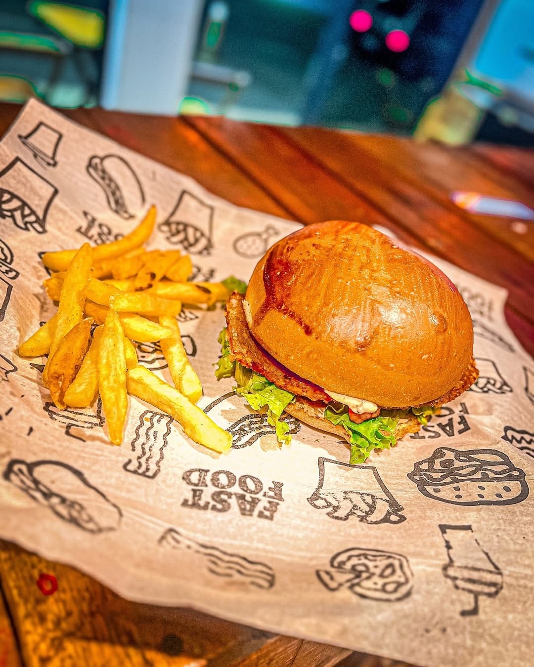 Post 10 by OnBurguer Hamburgueria on Instagram (image)