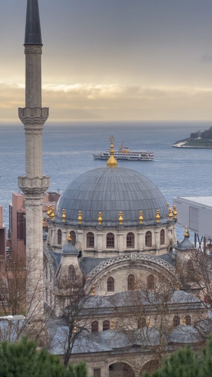 Post 1 by Ozan Dursun on Instagram (video)