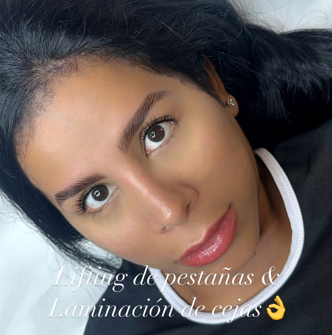 Post 2 by PESTAÑAS CEJAS BCN BUTTERFLY on Instagram (image)