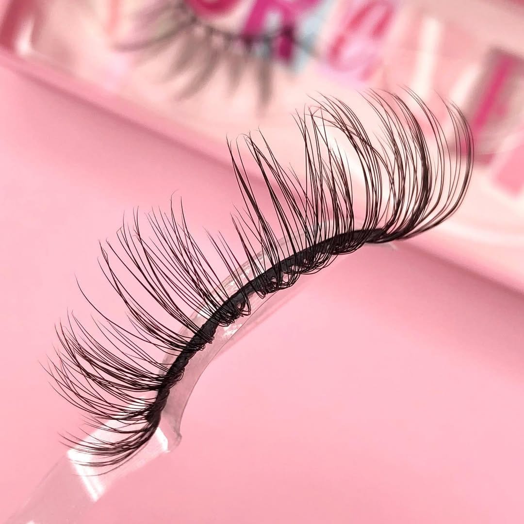 Post 4 by SO /SUH-DITTY/ LASHES on Instagram (carousel)
